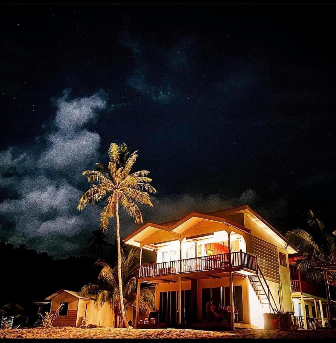 Tiongman Scubadive & Lodge Kampong Juara Buitenkant foto